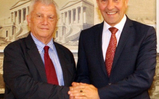 ΔΕΛΤΙΟ ΤΥΠΟΥ: Επίσημη επίσκεψη του Δημάρχου της Σμύρνης Mustafa Tunc Souer στη Νέα Σμύρνη