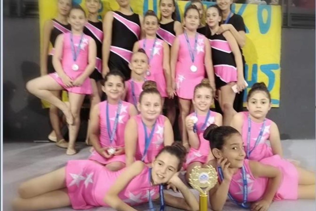 ΔΕΛΤΙΟ ΤΥΠΟΥ: Διέπρεψαν οι μαζορέτες του 3ου Δημοτικού Σχολείου