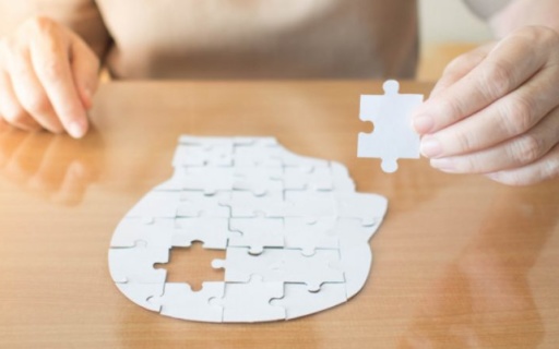 ΑΝΑΚΟΙΝΩΣΗ: Συμβουλευτικός σταθμός για την Άνοια στο Δήμο Νέας Σμύρνης