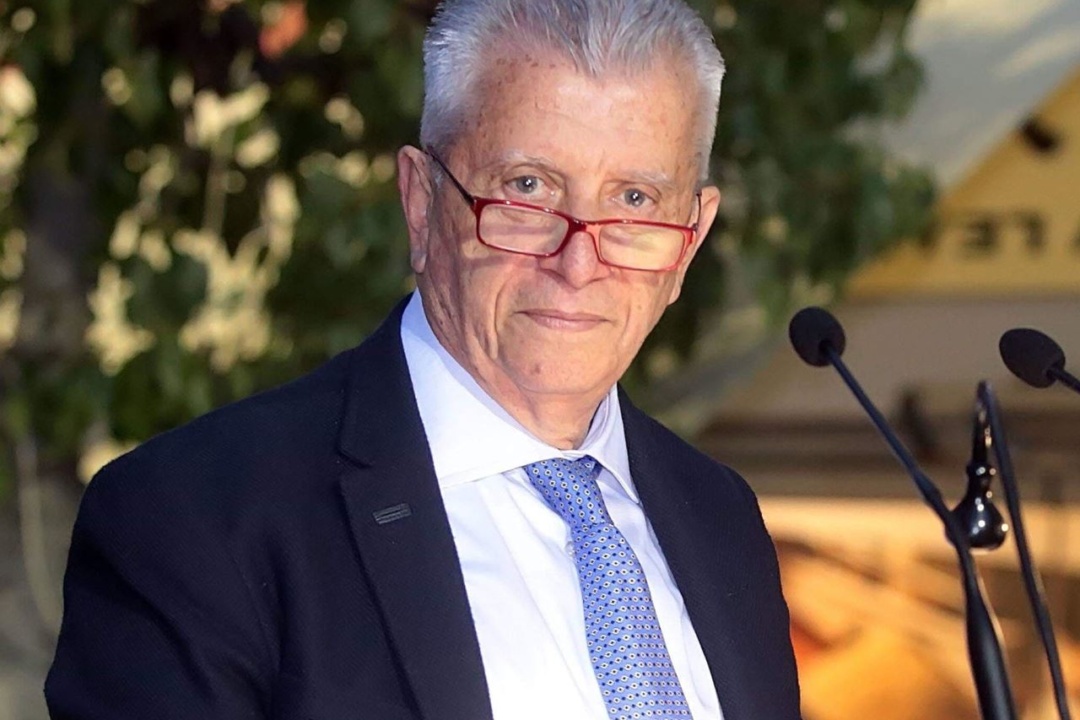 ΜΗΝΥΜΑ ΤΟΥ ΔΗΜΑΡΧΟΥ ΣΤΑΥΡΟΥ ΤΖΟΥΛΑΚΗ ΓΙΑ ΤΗΝ ΕΝΑΡΞΗ ΤΗΣ ΣΧΟΛΙΚΗΣ ΧΡΟΝΙΑΣ