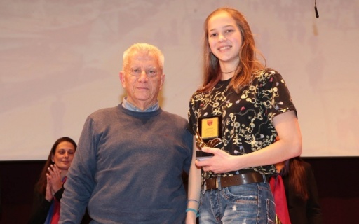 ΔΕΛΤΙΟ ΤΥΠΟΥ: Ο ΕΡΑΣΙΤΕΧΝΗΣ ΠΑΝΙΩΝΙΟΣ ΕΚΟΨΕ ΤΗΝ ΠΙΤΑ ΤΟΥ ΚΑΙ ΒΡΑΒΕΥΣΕ ΤΟΥΣ ΑΘΛΗΤΕΣ ΤΟΥ