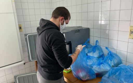 ΓΕΥΜΑΤΑ ΑΛΛΗΛΕΓΥΥΗΣ ΑΠΟ ΤΟ ΥΠΟΥΡΓΕΙΟ ΕΣΩΤΕΡΙΚΩΝ ΜΕΣΩ ΤΗΣ ΠΕΡΙΦΕΡΕΙΑΣ ΣΤΙΣ ΕΥΑΛΩΤΕΣ ΚΟΙΝΩΝΙΚΕΣ ΟΜΑΔΕΣ