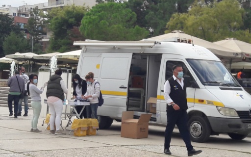 ΣΥΝΕΡΓΕΙΟ ΤΟΥ ΕΟΔΥ ΠΡΑΓΜΑΤΟΠΟΙΕΙ ΣΗΜΕΡΑ RAPID TEST COVID-19 ΣΤΗΝ ΚΕΝΤΡΙΚΗ ΠΛΑΤΕΙΑ