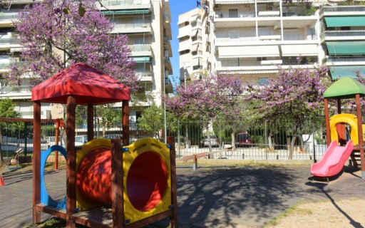 ΠΑΙΔΙΚΕΣ ΧΑΡΕΣ: ΑΣΦΑΛΕΙΑ, ΠΑΙΧΝΙΔΙ, ΔΗΜΙΟΥΡΓΙΑ, ΑΛΛΗΛΟΣΕΒΑΣΜΟΣ