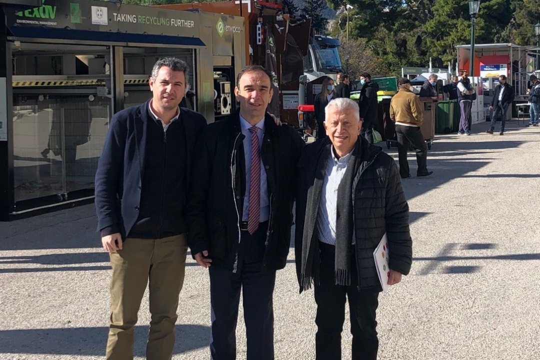 Υπογραφή Προγραμματικών Συμβάσεων για την Προμήθεια Εξοπλισμού Ανακύκλωσης για την Αττική