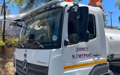 Ο Δήμος Νέας Σμύρνης αρωγός στην κατάσβεση της καταστροφικής πυρκαγιάς στην Ανθούσα