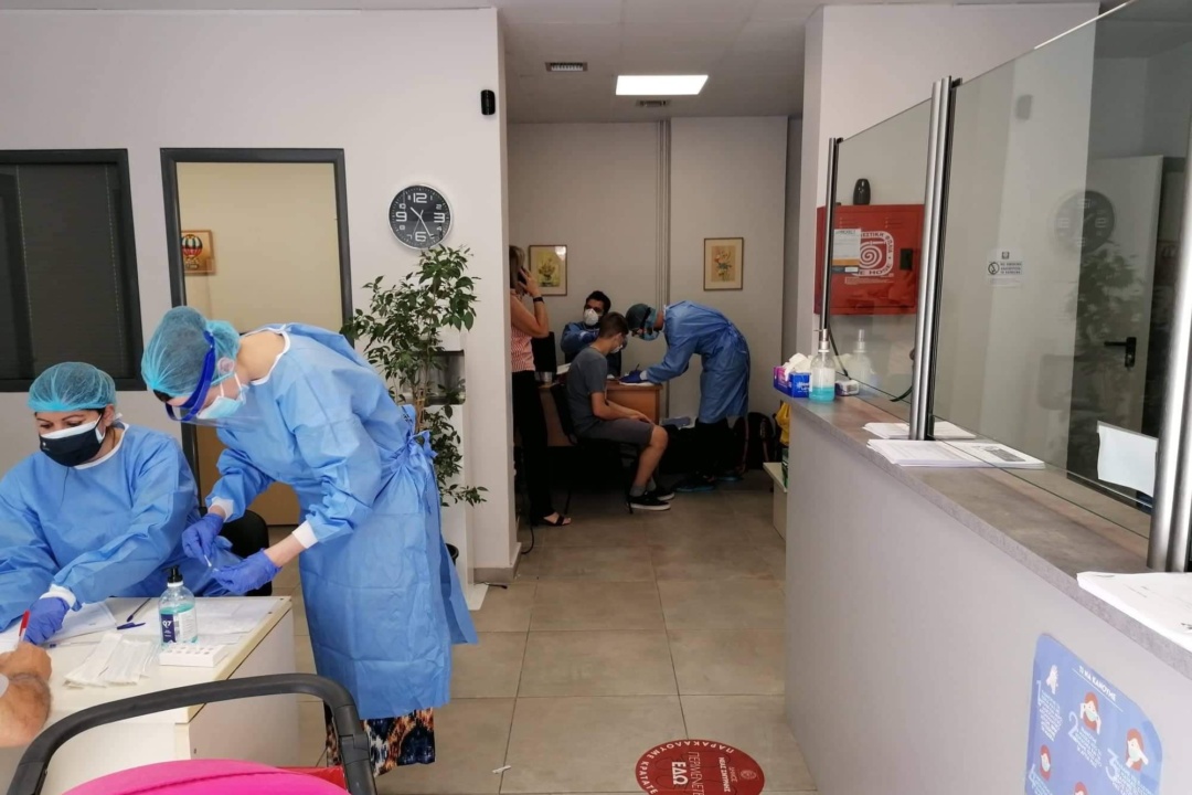 ΔΩΡΕΑΝ RAPID TESTS ΣΤΑ ΔΗΜΟΤΙΚΑ ΙΑΤΡΕΙΑ ΤΟΥ ΔΗΜΟΥ ΝΕΑΣ ΣΜΥΡΝΗΣ ΓΙΑ ΟΛΟΥΣ ΤΟΥΣ ΠΟΛΙΤΕΣ