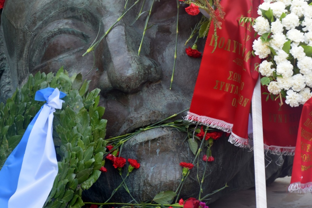 ΜΗΝΥΜΑ ΤΟΥ ΔΗΜΑΡΧΟΥ ΣΤΑΥΡΟΥ ΤΖΟΥΛΑΚΗ ΓΙΑ ΤΗΝ ΕΠΕΤΕΙΟ ΤΟΥ ΠΟΛΥΤΕΧΝΕΙΟΥ