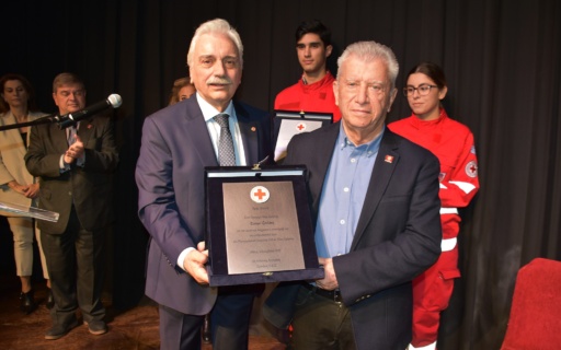 Πρωτόκολλο συνεργασίας μεταξύ Δήμου Νέας Σμύρνης και Ελληνικού Ερυθρού Σταυρού