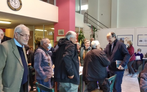 ΕΠΑΦΕΣ ΤΟΥ ΔΗΜΑΡΧΟΥ ΜΕ ΤΑ ΚΑΠΗ ΤΗΣ ΠΟΛΗΣ