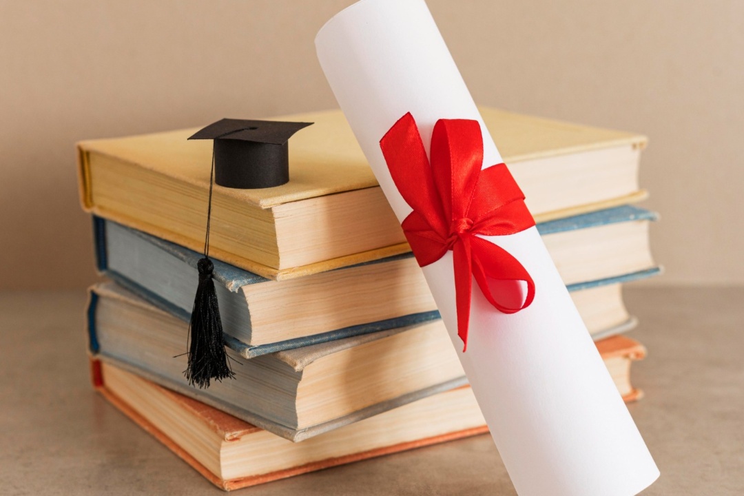 ΒΡΑΒΕΥΣΗ ΑΡΙΣΤΟΥΧΩΝ ΜΑΘΗΤΩΝ