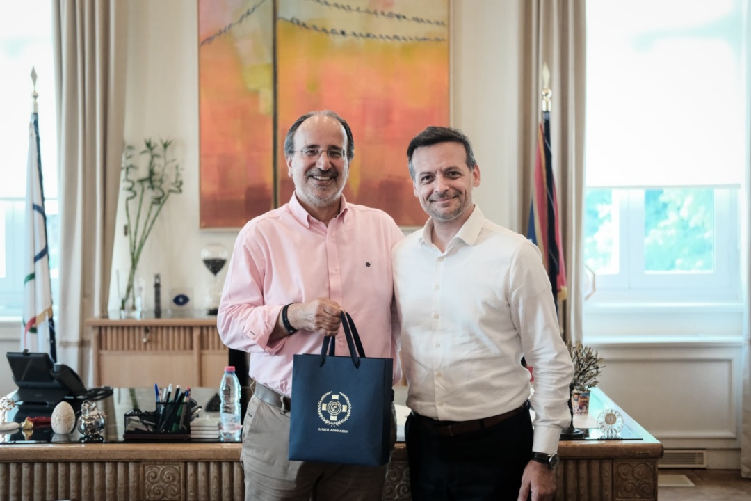 ΣΥΝΑΝΤΗΣΗ ΤΟΥ ΔΗΜΑΡΧΟΥ ΝΕΑΣ ΣΜΥΡΝΗΣ ΜΕ ΤΟΝ ΔΗΜΑΡΧΟ ΑΘΗΝΑΙΩΝ