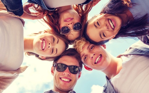 ΘΕΣΜΟΣ ΚΑΙ ΕΠΙΣΗΜΩΣ ΤΟ ΣΥΜΒΟΥΛΙΟ ΝΕΩΝ