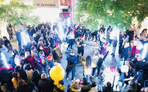 ΜΕ ΜΕΓΑΛΗ ΕΠΙΤΥΧΙΑ Η “ΛΕΥΚΗ ΝΥΧΤΑ” ΣΤΗ ΝΕΑ ΣΜΥΡΝΗ