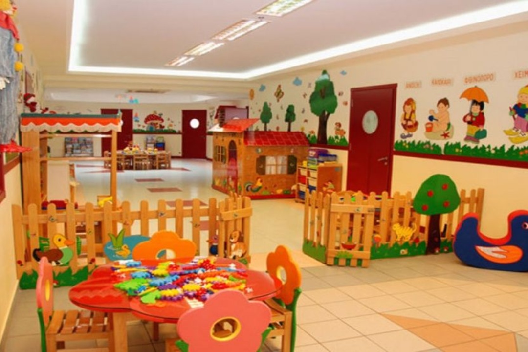 ΜΕΙΩΣΗ ΤΡΟΦΕΙΩΝ ΚΑΤΑ 15% ΣΤΟΥΣ ΔΗΜΟΤΙΚΟΥΣ ΠΑΙΔΙΚΟΥΣ ΣΤΑΘΜΟΥΣ