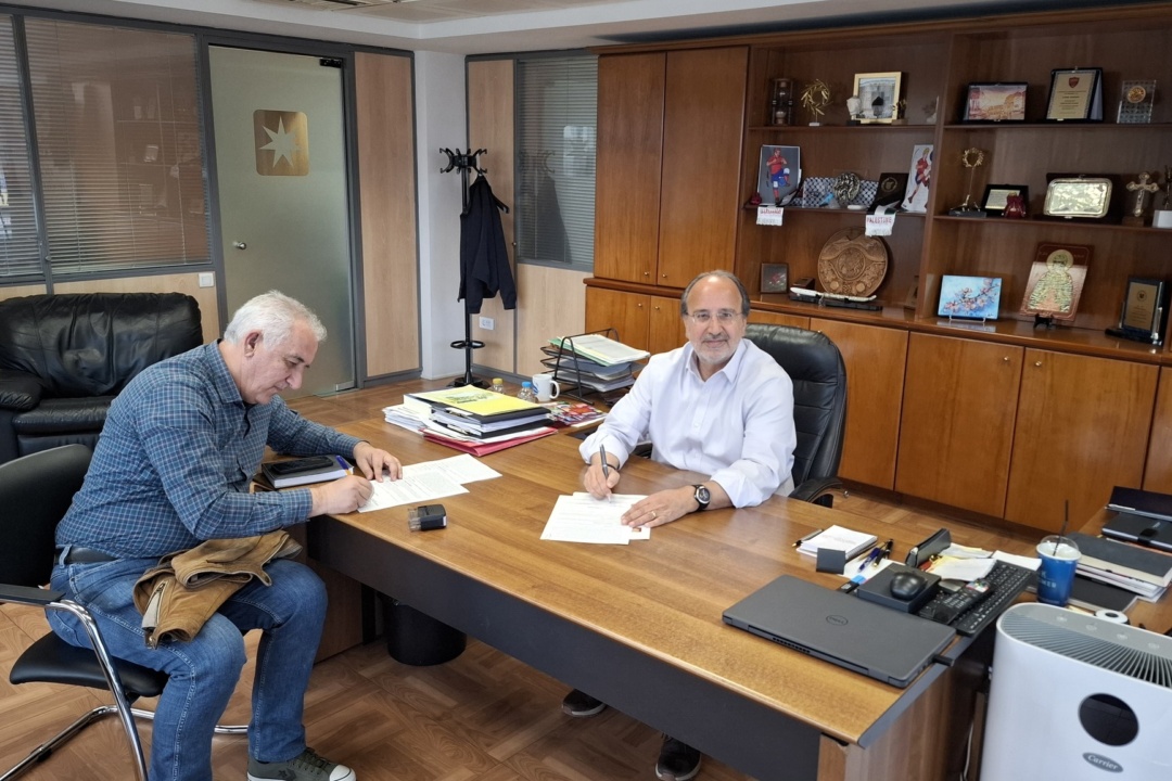 ΑΡΧΙΖΟΥΝ ΟΙ ΕΠΙΣΚΕΥΕΣ ΠΕΖΟΔΡΟΜΙΩΝ – ΥΠΟΓΡΑΦΗΚΕ Η ΣΥΜΒΑΣΗ