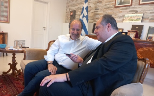 ΣΤΟΝ ΠΡΕΣΒΗ ΤΗΣ ΠΑΛΑΙΣΤΙΝΗΣ Ο ΔΗΜΑΡΧΟΣ ΝΕΑΣ ΣΜΥΡΝΗΣ ΓΙΑ ΣΥΜΠΑΡΑΣΤΑΣΗ ΚΑΙ ΑΛΛΗΛΕΓΓΥΗ