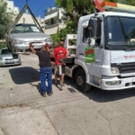 ΞΕΚΙΝΗΣΕ ΜΑΖΙΚΑ Η ΑΠΟΜΑΚΡΥΝΣΗ ΕΓΚΑΤΑΛΕΛΕΙΜΜΕΝΩΝ ΟΧΗΜΑΤΩΝ