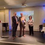 ΟΙ ΚΩΝΣΤΑΝΤΙΝΟΥΠΟΛΙΤΕΣ ΣΥΓΓΡΑΦΕΙΣ ΤΙΜΗΣΑΝ ΤΟΝ ΓΙΩΡΓΟ ΚΟΥΤΕΛΑΚΗ