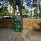 ΝΕΟΙ ΑΥΤΟΣΥΜΠΙΕΖΟΜΕΝΟΙ ΚΑΔΟΙ ΣΤΗΝ ΠΛΑΤΕΙΑ