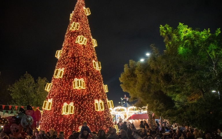 ΧΡΙΣΤΟΥΓΕΝΝΑ ΣΤΗ ΝΕΑ ΣΜΥΡΝΗ