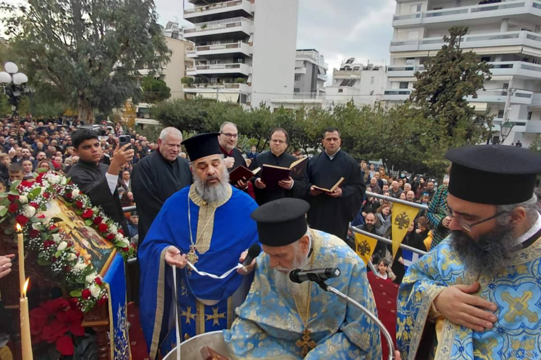 ΜΕ ΛΑΜΠΡΌΤΗΤΑ Ο ΕΟΡΤΑΣΜΟΣ ΤΩ ΘΕΟΦΑΝΙΩΝ