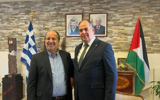 ΣΥΝΑΝΤΗΣΗ ΔΗΜΑΡΧΟΥ ΝΕΑΣ ΣΜΥΡΝΗΣ ΜΕ ΤΟΝ ΠΡΕΣΒΗ ΤΗΣ ΠΑΛΑΙΣΤΙΝΗΣ