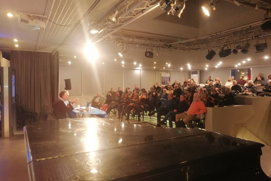 ΣΥΝΕΧΕΣ ΤΟ ΕΝΔΙΑΦΕΡΟΝ ΓΙΑ ΤΑ ΣΕΜΙΝΑΡΙΑ ΠΟΛΙΤΙΚΗΣ & ΙΣΤΟΡΙΑΣ