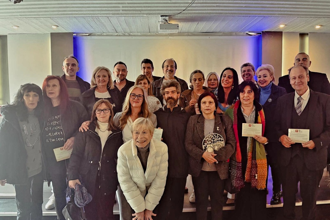 ΦΙΛΟΖΩΙΑ ΚΑΙ ΕΘΕΛΟΝΤΙΣΜΟΣ: ΜΙΑ ΣΠΟΥΔΑΙΑ ΕΚΔΗΛΩΣΗ ΣΤΟΝ ΓΑΛΑΞΙΑ